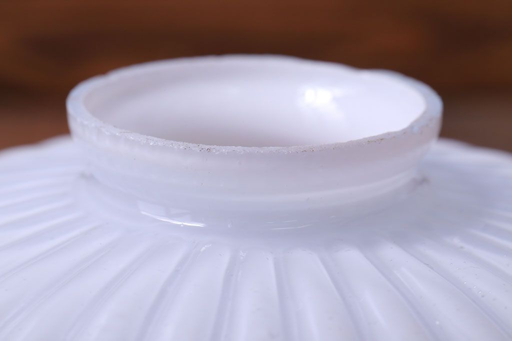 アンティーク　内被せガラスシェードのペンダントライト