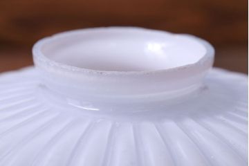 アンティーク　内被せガラスシェードのペンダントライト