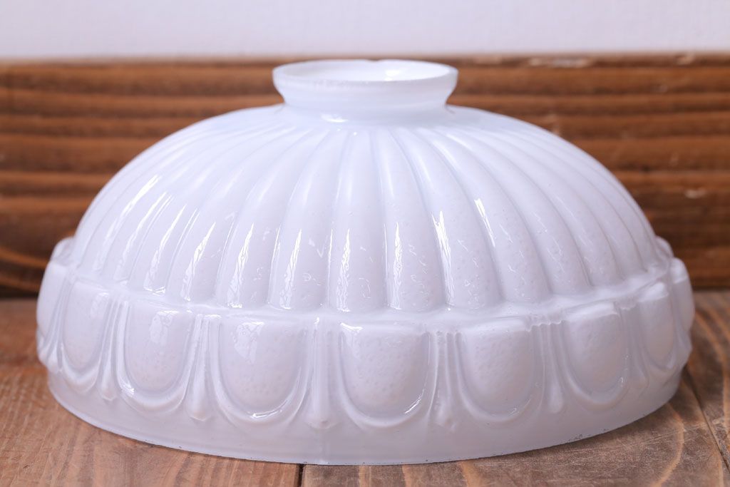 アンティーク　内被せガラスシェードのペンダントライト