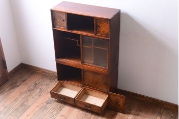 アンティーク家具　和製アンティーク　モールガラス入り!古い木の重ね茶棚(茶箪笥)