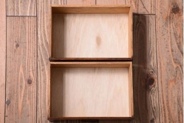 アンティーク家具　和製アンティーク　モールガラス入り!古い木の重ね茶棚(茶箪笥)