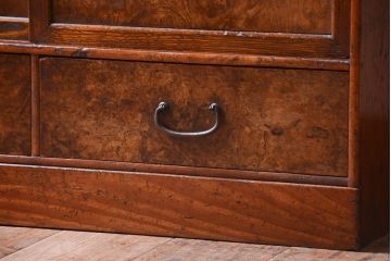 アンティーク家具　和製アンティーク　モールガラス入り!古い木の重ね茶棚(茶箪笥)