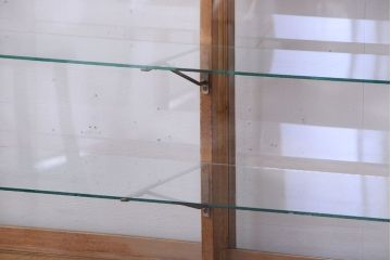 ヴィンテージ家具　昭和レトロ　鉄脚付きビンテージガラスケース(ショーケース)(2)