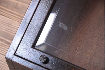 アンティーク雑貨　和製アンティーク　引き出し付き!古い木製の台形型ガラスケース