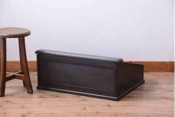 アンティーク雑貨　和製アンティーク　引き出し付き!古い木製の台形型ガラスケース