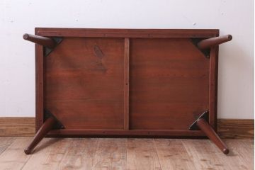 レトロ家具　昭和レトロ　古い木製のセンターテーブル(ちゃぶ台)(1)