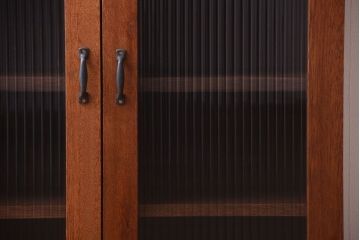 アンティーク家具　和製アンティーク　古材製!モールガラス扉付きマス目棚(収納棚)(1)