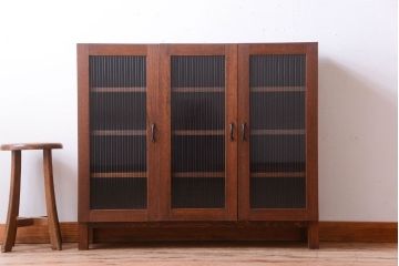 アンティーク家具　和製アンティーク　古材製!モールガラス扉付きマス目棚(収納棚)(2)