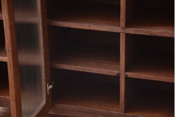 アンティーク家具　和製アンティーク　古材製!モールガラス扉付きマス目棚(収納棚)(2)