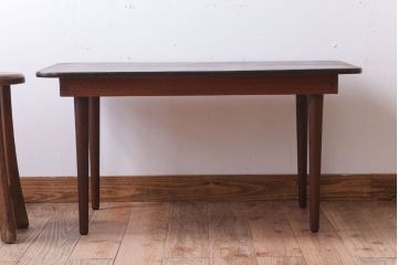 レトロ家具　昭和レトロ　古い木製のセンターテーブル(ちゃぶ台)(2)