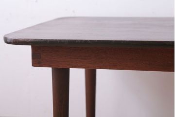 レトロ家具　昭和レトロ　古い木製のセンターテーブル(ちゃぶ台)(2)