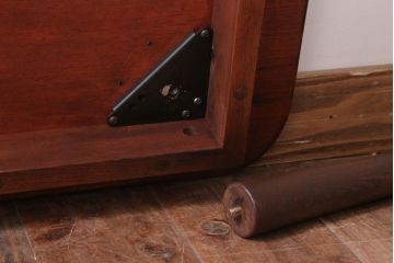 レトロ家具　昭和レトロ　古い木製のセンターテーブル(ちゃぶ台)(2)