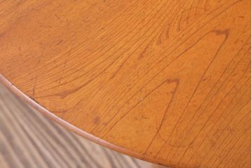 レトロ家具　昭和レトロ　古い木製のラウンドセンターテーブル(ちゃぶ台)(2)
