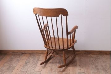 中古　キツツキマーク　飛騨産業　ロッキングチェア
