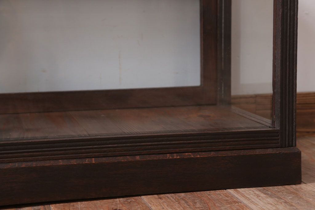 アンティーク家具　和製アンティーク　ナラ材製!背が低いガラスケース(ショーケース)