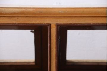 レトロ家具　昭和レトロ　古い駄菓子屋の木製ショーケース