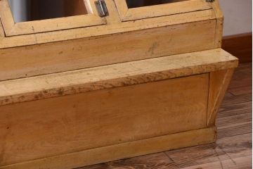 レトロ家具　昭和レトロ　古い駄菓子屋の木製ショーケース