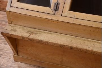 レトロ家具　昭和レトロ　古い駄菓子屋の木製ショーケース