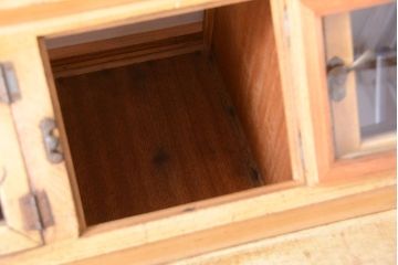 レトロ家具　昭和レトロ　古い駄菓子屋の木製ショーケース