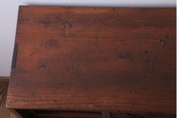 アンティーク家具　和製アンティーク　古い木製の小ぶりな収納棚(下駄箱)(2)
