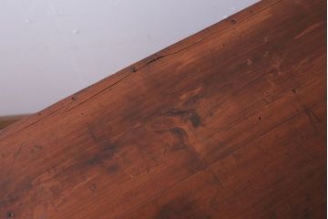 アンティーク家具　和製アンティーク　古い木製の小ぶりな収納棚(下駄箱)(2)