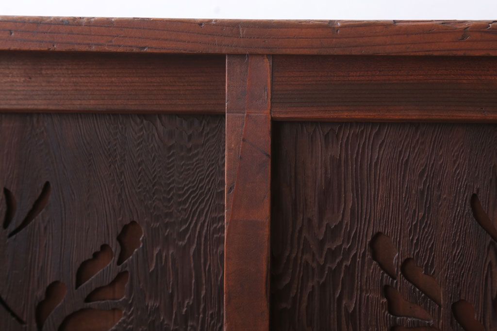 アンティーク家具　和製アンティーク　古い木製の小ぶりな収納棚(下駄箱)(2)