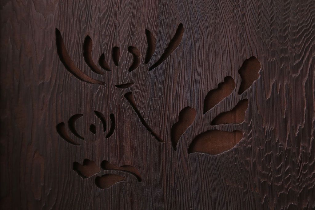 アンティーク家具　和製アンティーク　古い木製の小ぶりな収納棚(下駄箱)(2)