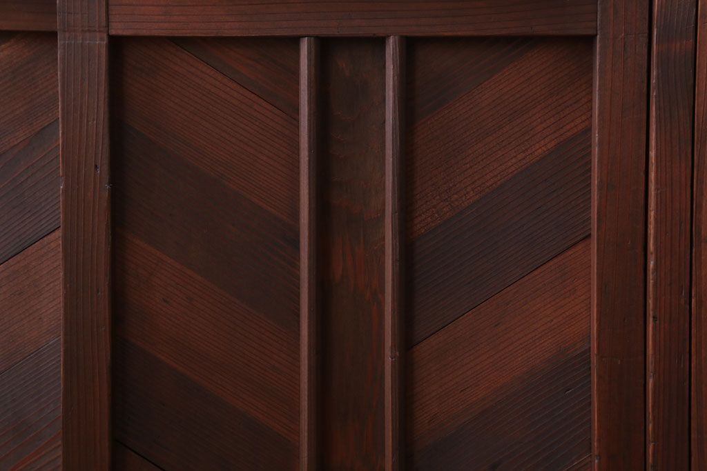 アンティーク家具　和製アンティーク　古い木製の小ぶりな収納棚(下駄箱)(2)