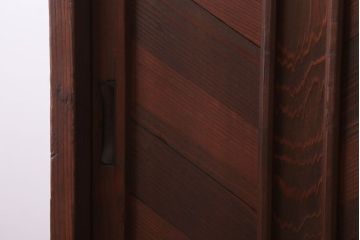 アンティーク家具　和製アンティーク　古い木製の小ぶりな収納棚(下駄箱)(2)