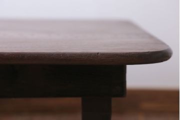 アンティーク家具　和製アンティーク　古い木の大ぶりな角ちゃぶ台(2)