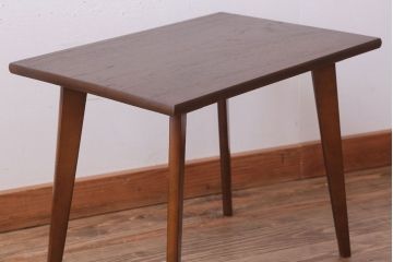 レトロ家具　アンティーク　昭和レトロな古い木製のサイドテーブル(センターテーブル)