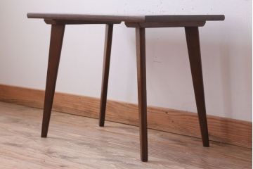 レトロ家具　アンティーク　昭和レトロな古い木製のサイドテーブル(センターテーブル)