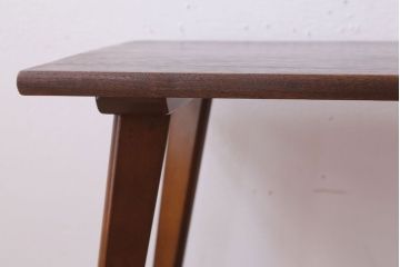 レトロ家具　アンティーク　昭和レトロな古い木製のサイドテーブル(センターテーブル)