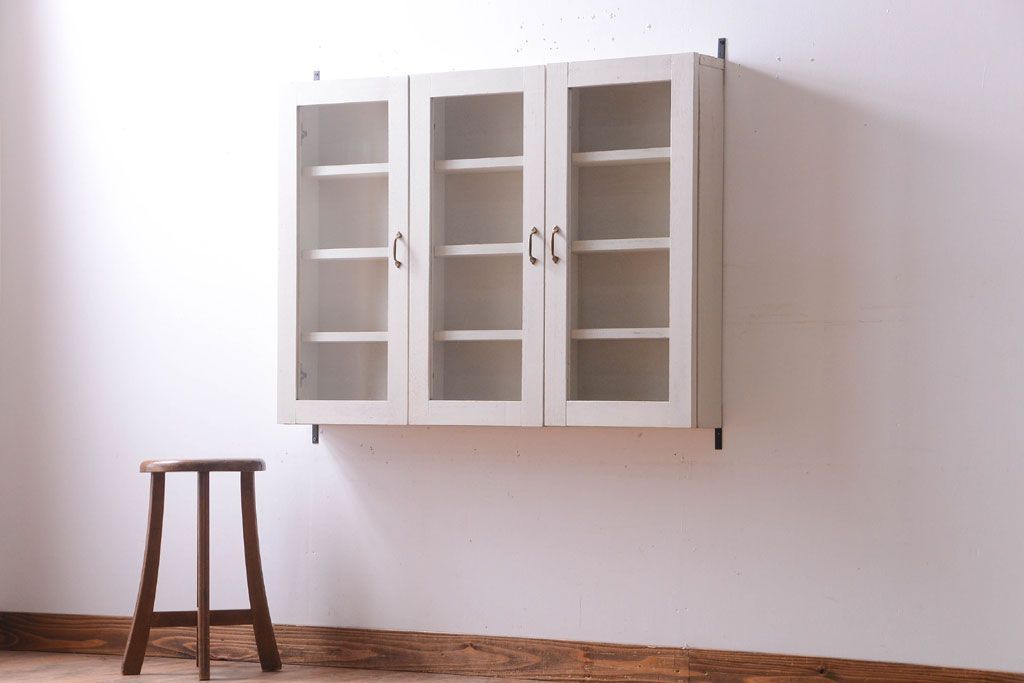 アンティーク家具　アンティークペイント　壁掛けキャビネット(収納棚)(1)