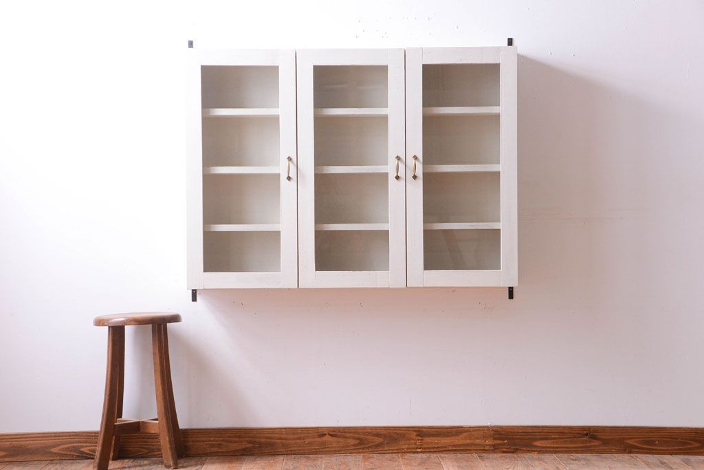 アンティーク家具　アンティークペイント　壁掛けキャビネット(収納棚)(1)