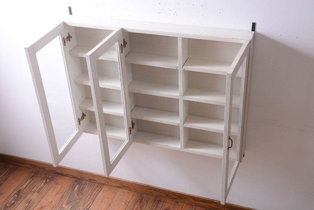 アンティーク家具　アンティークペイント　壁掛けキャビネット(収納棚)(1)
