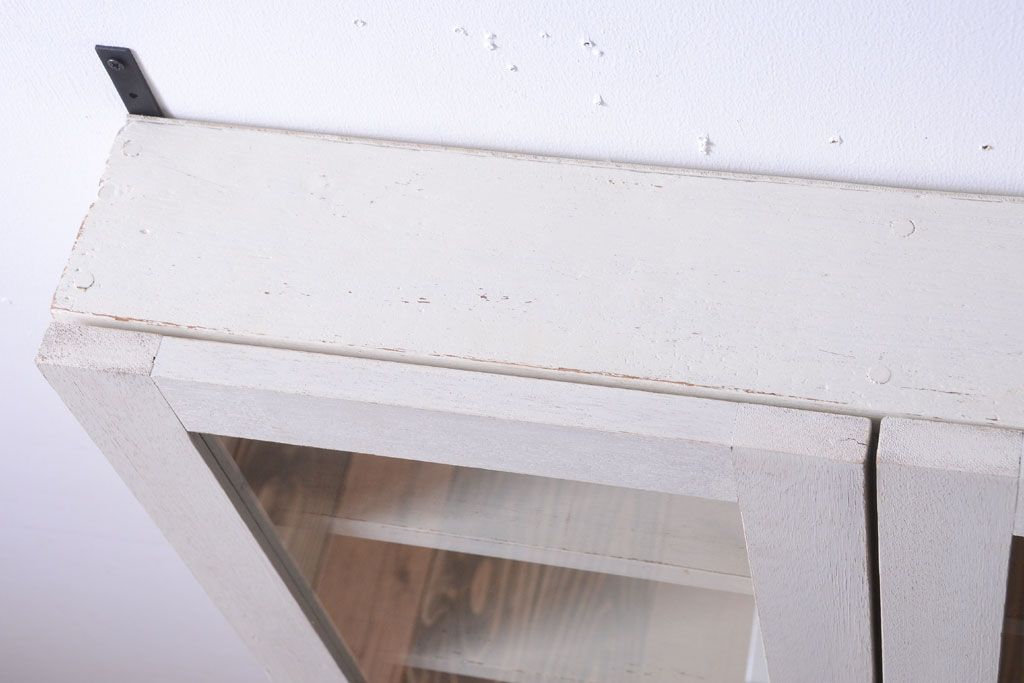 アンティーク家具　アンティークペイント　壁掛けキャビネット(収納棚)(1)