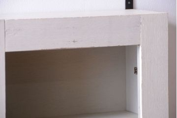 アンティーク家具　アンティークペイント　壁掛けキャビネット(収納棚)(1)