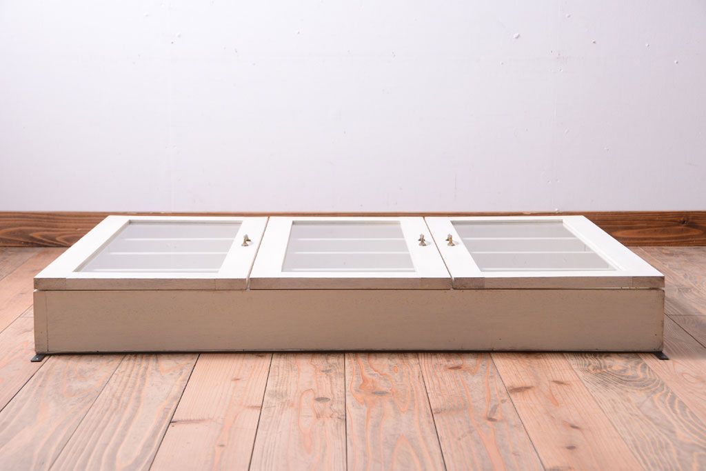 アンティーク家具　アンティークペイント　壁掛けキャビネット(収納棚)(1)