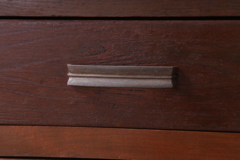 レトロ家具　昭和レトロ　小さなサイドキャビネット(サイドテーブル)(1)