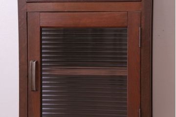 レトロ家具　昭和レトロ　小さなサイドキャビネット(サイドテーブル)(1)