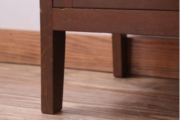 レトロ家具　昭和レトロ　小さなサイドキャビネット(サイドテーブル)(1)