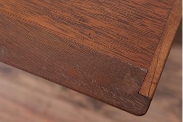 レトロ家具　昭和レトロ　小さなサイドキャビネット(サイドテーブル)(1)