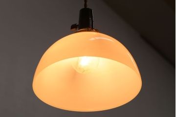 和製アンティーク　シンプルな白いガラスシェード天井照明