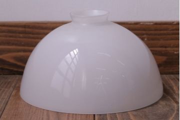 和製アンティーク　シンプルな白いガラスシェード天井照明