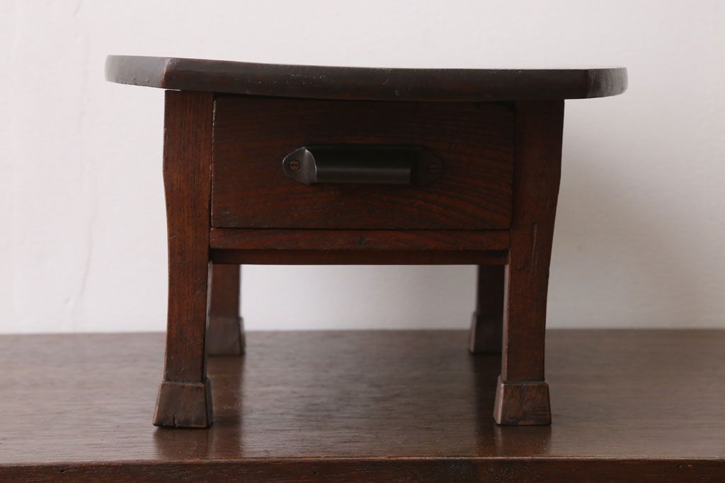 アンティーク家具　和製アンティーク　引き出し付き!古い欅材の小さなテーブル(花台)