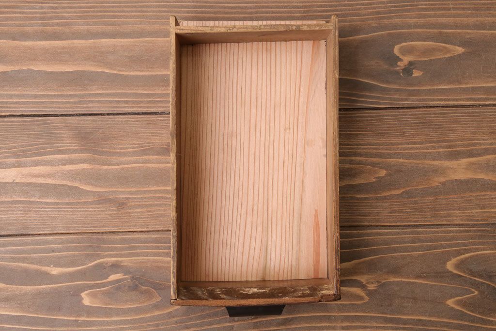 アンティーク家具　和製アンティーク　引き出し付き!古い欅材の小さなテーブル(花台)