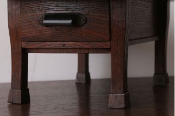 アンティーク家具　和製アンティーク　引き出し付き!古い欅材の小さなテーブル(花台)