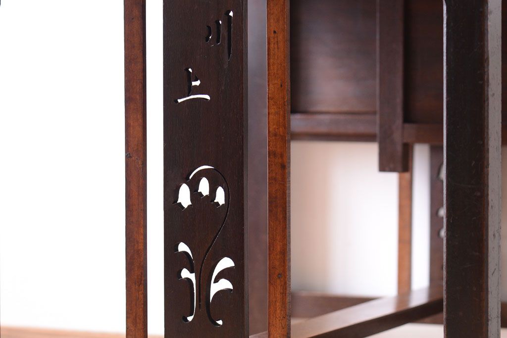 アンティーク家具　大正ロマン　古い木製のアンティーク片袖机(デスク)