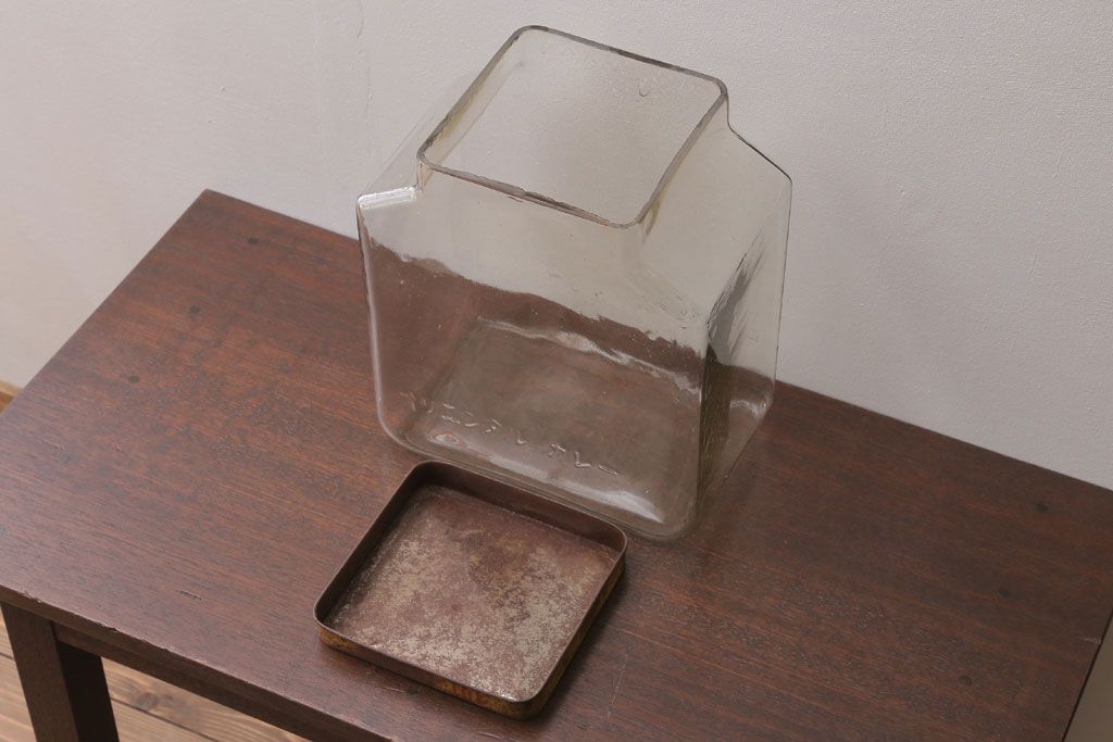 アンティーク雑貨　昭和レトロ　オリエンタルカレーのガラス瓶(角瓶)